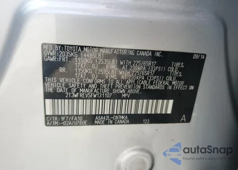 2015 Toyota Rav4 Xle z USA, uszkodzony, nr VIN 2T3WFREV5FW131107